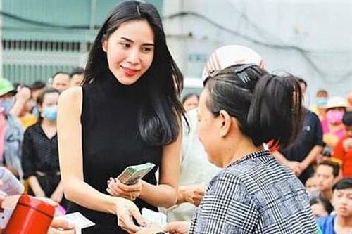 7 tỉnh miền Trung báo cáo Bộ Công an số tiền từ thiện của các nghệ sĩ