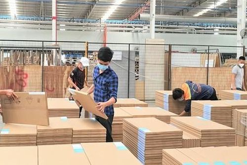 Đề xuất bỏ rào cản giờ làm thêm đến hết năm 2024: Tăng ca để cứu sản xuất