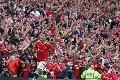 Sau kỷ lục hat-trick ở Bồ Đào Nha, Ronaldo đứng trước cột mốc vĩ đại tại Ngoại hạng Anh
