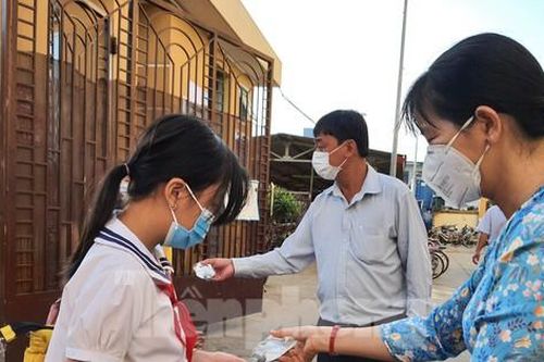 TPHCM chấp thuận cho học sinh xã đảo Thạnh An đến trường