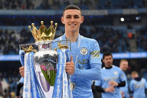 Phil Foden chốt gia hạn với Man City, nhận lương siêu khủng