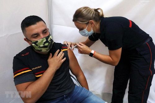 Israel khuyến nghị Mỹ cho phép tiêm mũi bổ sung vaccine