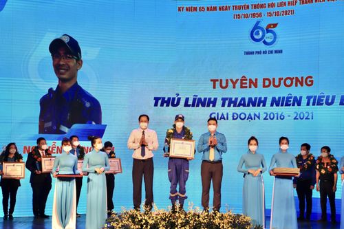Thanh niên chung sức giúp TP.HCM khôi phục kinh tế sau đại dịch