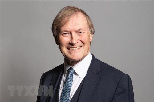 Nghị sỹ Anh David Amess tử vong tại hiện trường vụ tấn công bằng dao