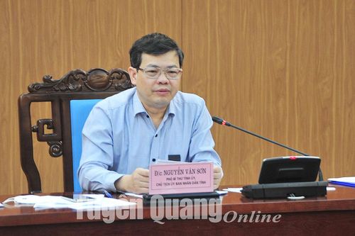 Chủ tịch UBND tỉnh Nguyễn Văn Sơn tiếp công dân