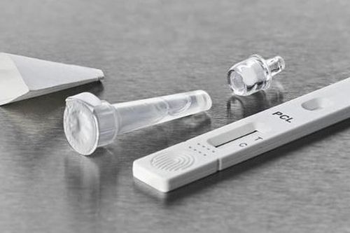 Rao bán tràn lan kit xét nghiệm COVID-19 bằng mẫu nước bọt