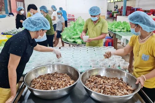 Sóc Trăng hỗ trợ tiền ăn cho người cách ly tại nhà