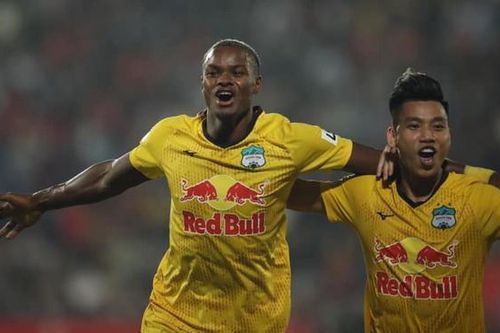 VFF sẽ quyết định phương án thi đấu V-League 2022