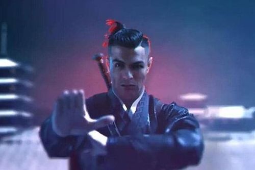 Ronaldo hóa thành ninja