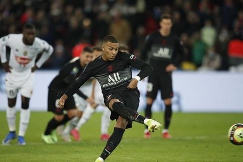 Mbappe lập công giúp PSG ngược dòng thắng Angers ở vòng 10 Ligue 1