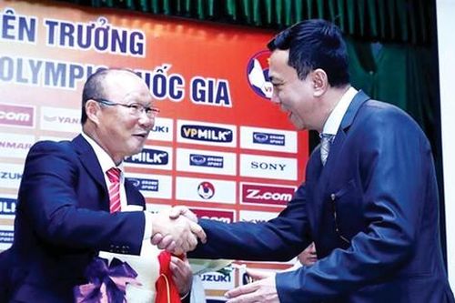 VFF sắp gia hạn hợp đồng với HLV Park Hang-seo