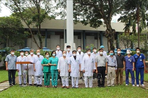 Đoàn y, bác sỹ TP Hồ Chí Minh lên đường hỗ trợ các địa phương chống dịch