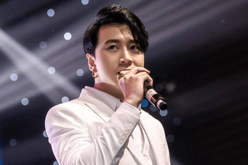 Karik khiến dân tình hoang mang vì ẩn ý muốn giải nghệ, còn để lộ tài khoản ảo của Trấn Thành?