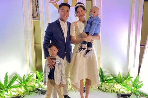 Mạc Hồng Quân và Kỳ Hân làm đám cưới sau 5 năm, hạnh phúc bên cạnh 2 quý tử