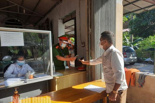 Không thực hiện test nhanh kháng nguyên SARS-CoV-2 tại các chốt kiểm soát dịch