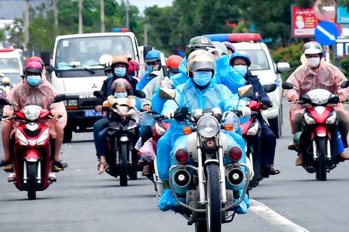 Vì sao nhiều tỉnh, thành miền Tây chưa triển khai Nghị quyết 128?