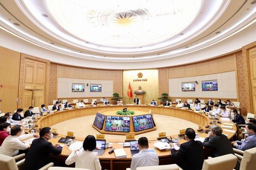 Các địa phương không được quy định trái với quy định của Trung ương trong phòng chống dịch và phục hồi, phát triển kinh tế