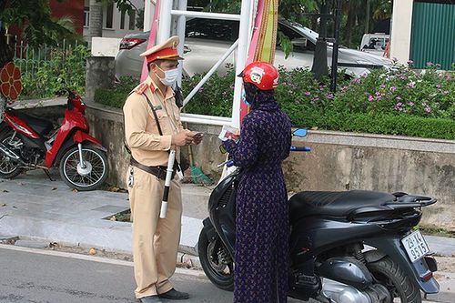 Cần nghiêm túc chấp hành trật tự an toàn giao thông sau giãn cách