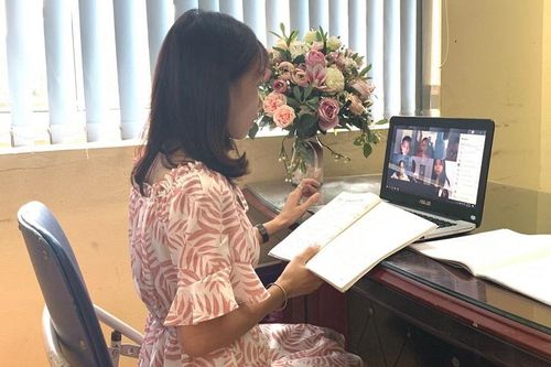 Chương trình giáo dục phổ thông mới: Tìm phương pháp thích ứng với học trực tuyến