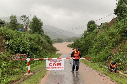 Quảng Trị: Mưa lớn gây ngập lụt cục bộ tại huyện Đakrông, 1 người bị lũ cuốn trôi