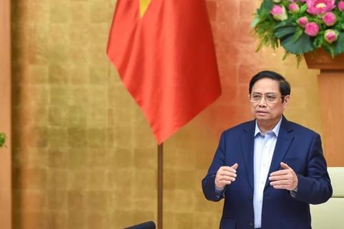 Thủ tướng: Sớm đưa người lao động trở lại sản xuất an toàn, tránh đứt gãy chuỗi cung ứng lao động
