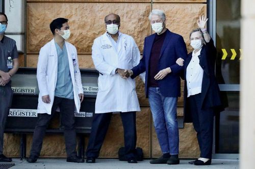 Cựu Tổng thống Bill Clinton xuất viện