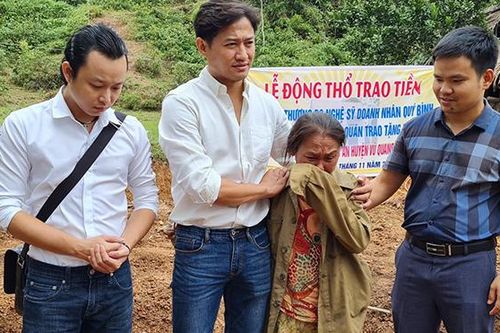 Quý Bình mong công an điều tra chuyện 'ăn chặn tiền từ thiện'