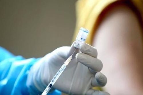 Cả nước đã tiêm trên 64,1 triệu liều vaccine phòng Covid-19; nhiều tỉnh thêm các F0 trở về từ vùng dịch