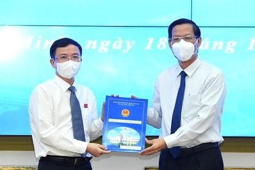 Ông Đặng Quốc Toàn làm Chánh Văn phòng UBND TP. Hồ Chí Minh
