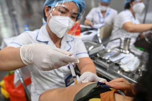 TPHCM lên kế hoạch bao phủ vắc xin cho trẻ từ 12 đến 17 tuổi