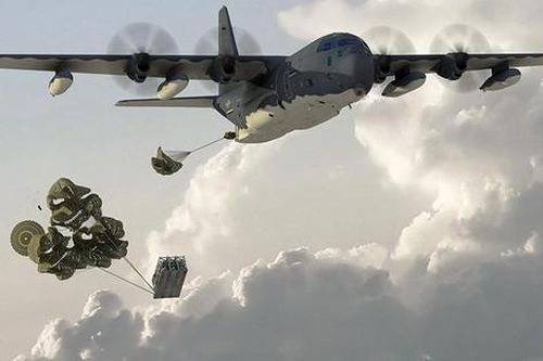 Mỹ sẽ dùng máy bay vận tải C-17, C-130 để ném bom, phóng tên lửa