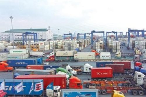 TPHCM đề xuất lùi thời điểm thu phí hạ tầng cảng biển đến tháng 4/2022