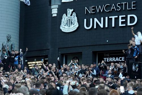 Newcastle United: Đừng mơ các ông chủ Saudi Arabia vung tay