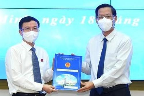 Ông Đặng Quốc Toàn giữ chức Chánh Văn phòng UBND TPHCM