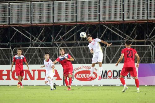 Văn Đạt lập cú đúp, U23 Việt Nam thắng U23 Kyrgyzstan trong trận giao hữu