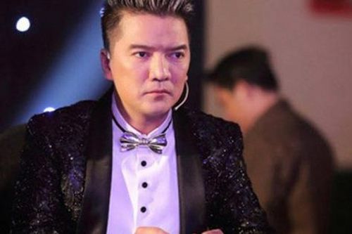 Quá nhiều thị phi, BTC 'úp mở' vị trí giám khảo của Đàm Vĩnh Hưng tại Miss Word Vietnam 2021
