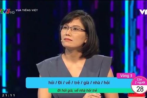 Show 'Vua Tiếng Việt' gây tranh cãi khi giải nghĩa thành ngữ 'Đi hỏi già, về nhà hỏi trẻ'