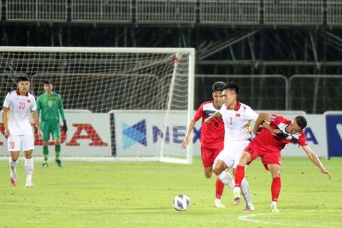 CĐV sốt ruột với U23 Việt Nam