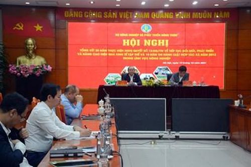 Tổng kết 20 năm thực hiện Nghị quyết số 13-NQ/TW về kinh tế tập thể và hợp tác xã