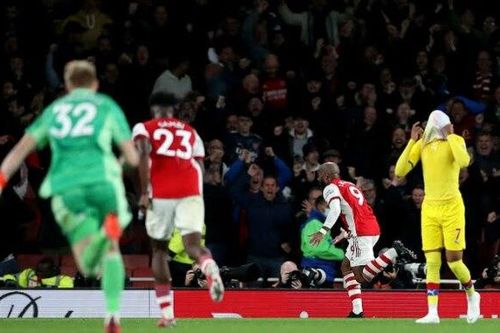 Arsenal 'thoát chết thần kỳ' trước Crystal Palace