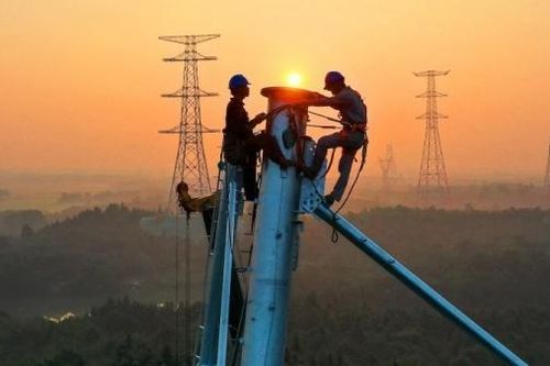 Đột ngột giảm tốc, kinh tế Trung Quốc đang gặp phải vấn đề gì?