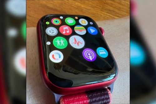 Apple Watch Series 7 đã gặp lỗi phần mềm ngay sau khi vừa mở bán