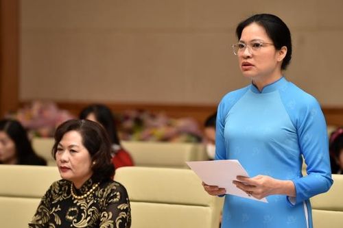 Lần đầu tiên từ khi đất nước đổi mới, tỉ lệ nữ đại biểu Quốc hội đạt trên 30%