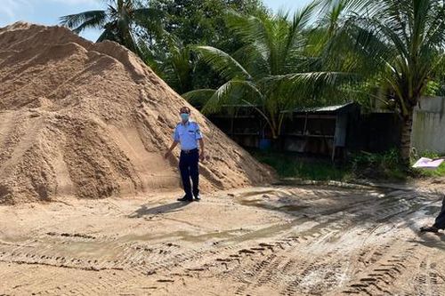 Phát hiện nhiều trường hợp mua bán cát không có nguồn gốc hợp pháp