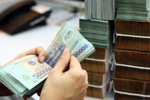 Vừa mở lại nhà máy, chủ nợ chặn cửa đòi trả tiền ngay