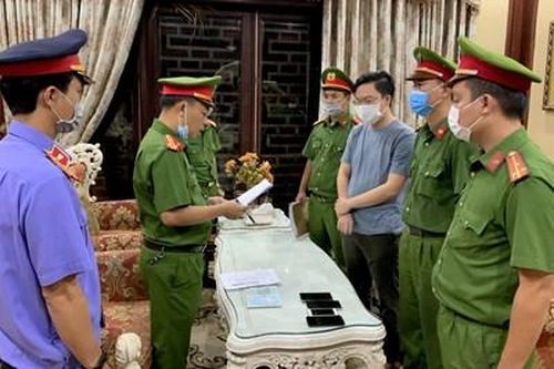 Phê chuẩn khởi tố, bắt tạm giam lãnh đạo công ty bất động sản lừa đảo hàng chục tỉ đồng