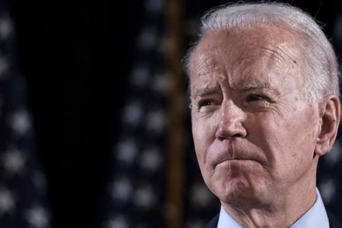 Chính quyền ông Biden tính hạn chế áp dụng cấm vận kinh tế và tài chính