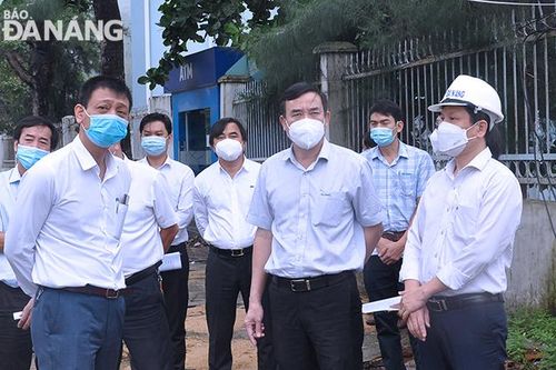 Miễn đấu thầu nhà thầu, đơn vị thi công không đủ năng lực, không hoàn thành thi công