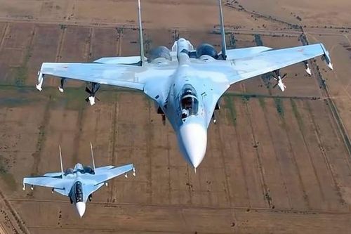 Chiến đấu cơ Su-30 của Nga chặn 2 máy bay ném bom của Mỹ trên Biển Đen