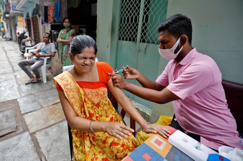 Ấn Độ hoãn giao hàng sau khi WHO 'không vội' phê duyệt vaccine nội địa
